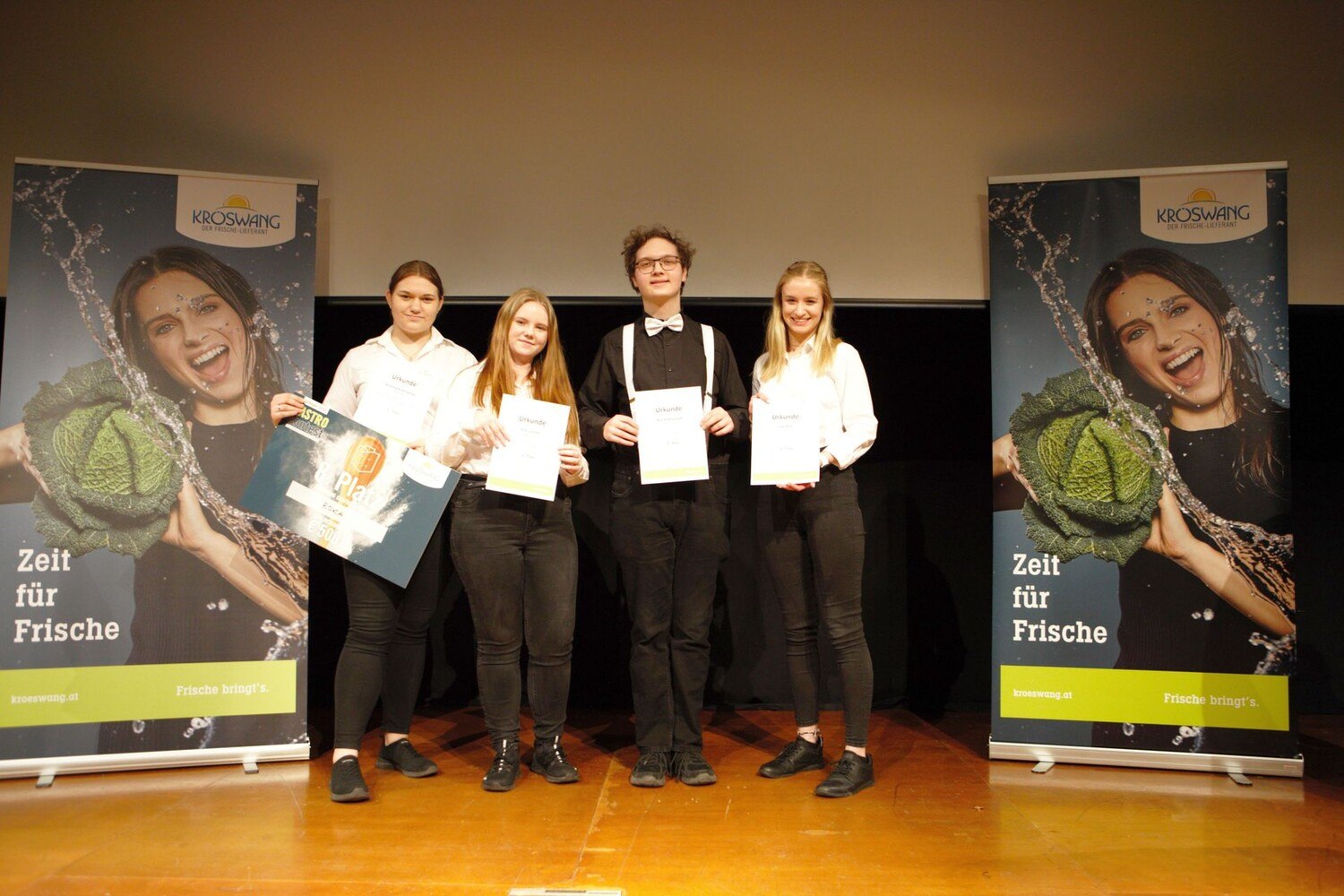 Platz 8: Roka (HLF Krems)
Über den Dächern der Grazer Altstadt wird traditionelle Kaffeehauskultur mit modernem Bar-Flair kombiniert.  © Alexander Grübling