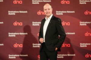 Mathias Schattleitner fordert mehr Klarheit im System Tourismus – und sieht in der Akzeptanz vor Ort den entscheidenden Maßstab für die Zukunft. (C) dna/Edwin Husic