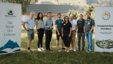 Thomas Wirnsberger (Vorstand), Cornelia Kriegner (GF Bregenzerwald), Elias Walser (GF Region Seefeld), Gerhard Pilz (Produktentwicklung Langlauf & QM Touren Schladming-Dachstein), Christine Scharfetter (GF Hochkönig), Stefan Passrugger (GF Wagrain-Kleinarl), Andreas Purt (GF Mostviertel), Ulrich Andres (GF Wanderdörfer). (C) Julian Castro