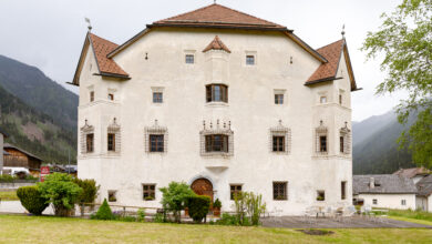 Außenansicht - „Ansitz Heufler“ © Marco Poderi