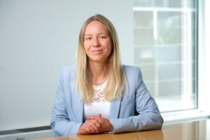 Elena Berwanger, Consultant Investment & Letting (C) Christie & Co
