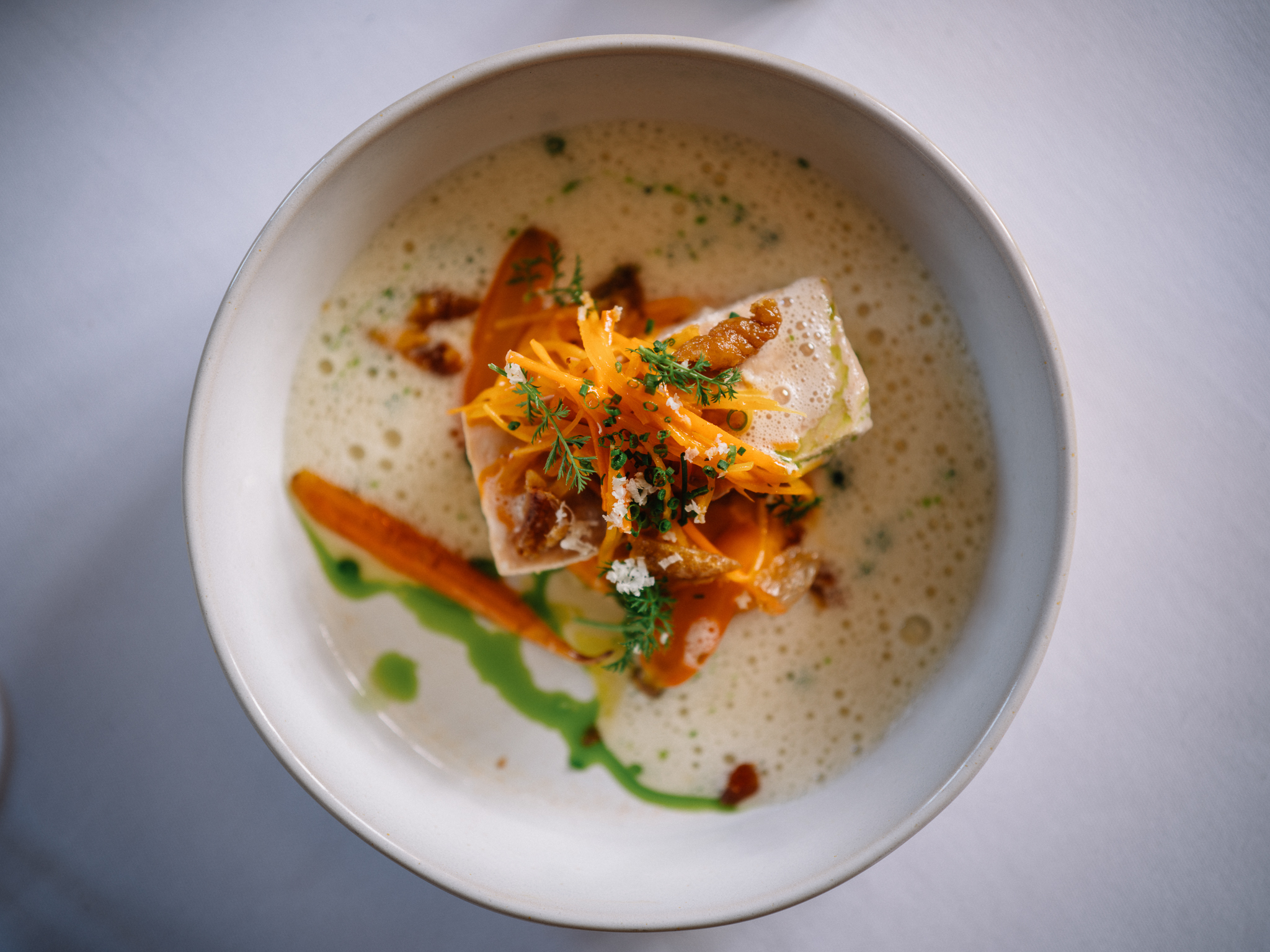 Erlesene Karpfen und ein singender Wirt