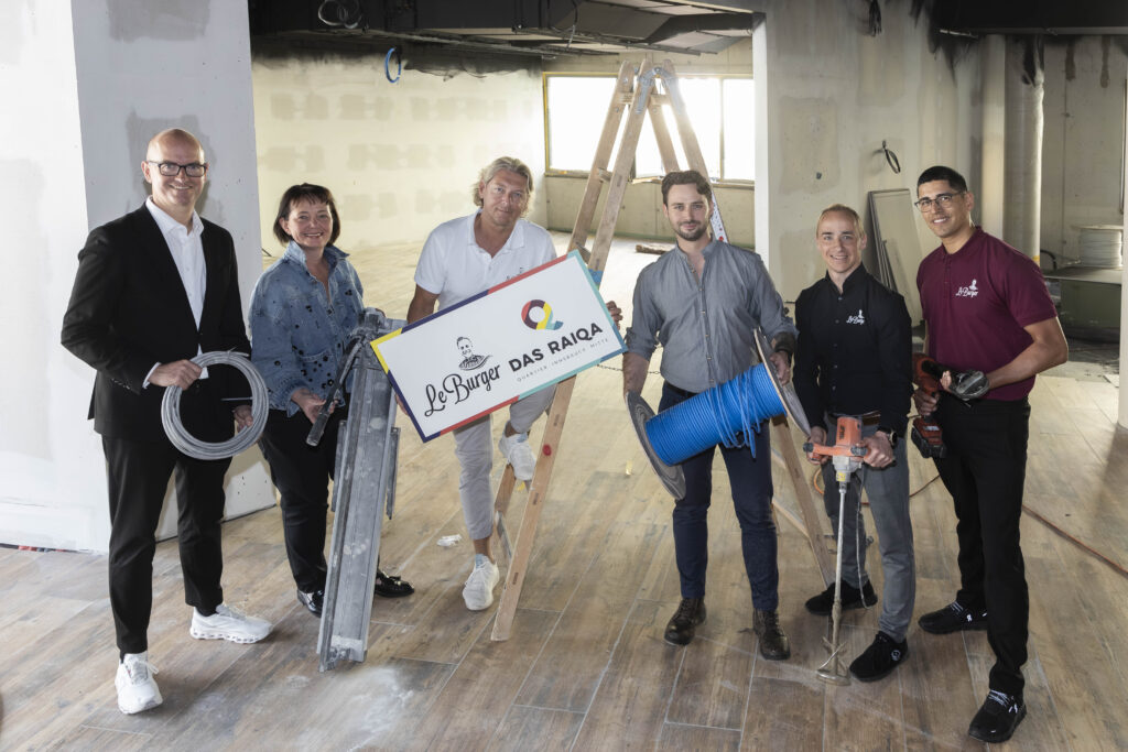 Christof Splechtna (stv. Vorstandsvorsitzender RLB Tirol)_Claudia Huber (DAS RAIQA)_Ingo Faust (FN LB)_Lukas Kluiber_Harald Ebner.