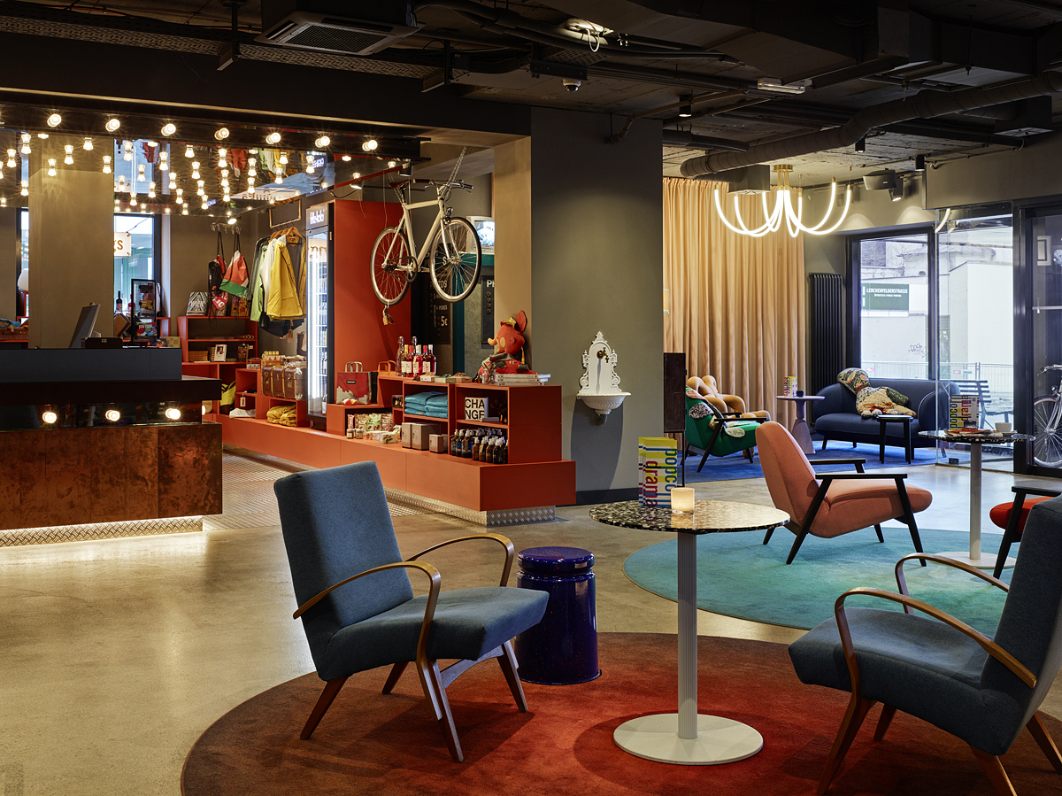 Lobby im MuseumsQuartier erwachsen geworden