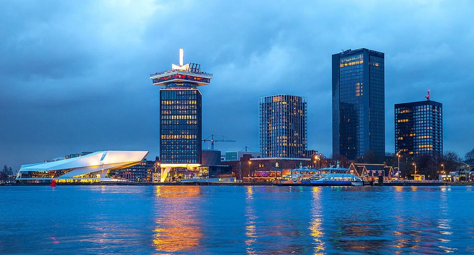 Stilvolles Übernachten mit Blick auf Amsterdam
