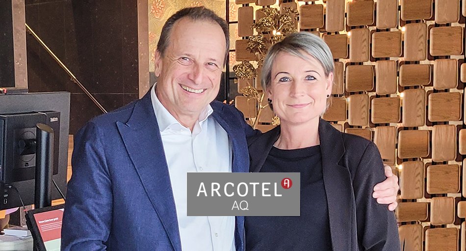 „Rüchitüschi“? Dieses Kunstwort von CEO Martin Lachout beschreibt das neue Arcotel AQ am besten